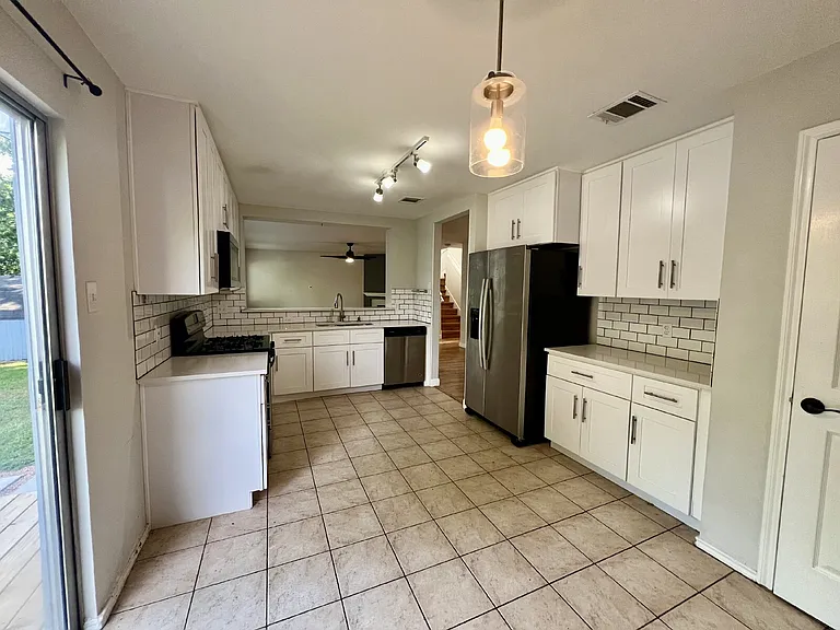 20805 Jumpers Delight Ln — Photo 15