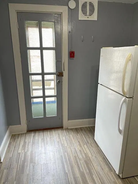 Studio, 500 sqft, $1,300 — Photo 4