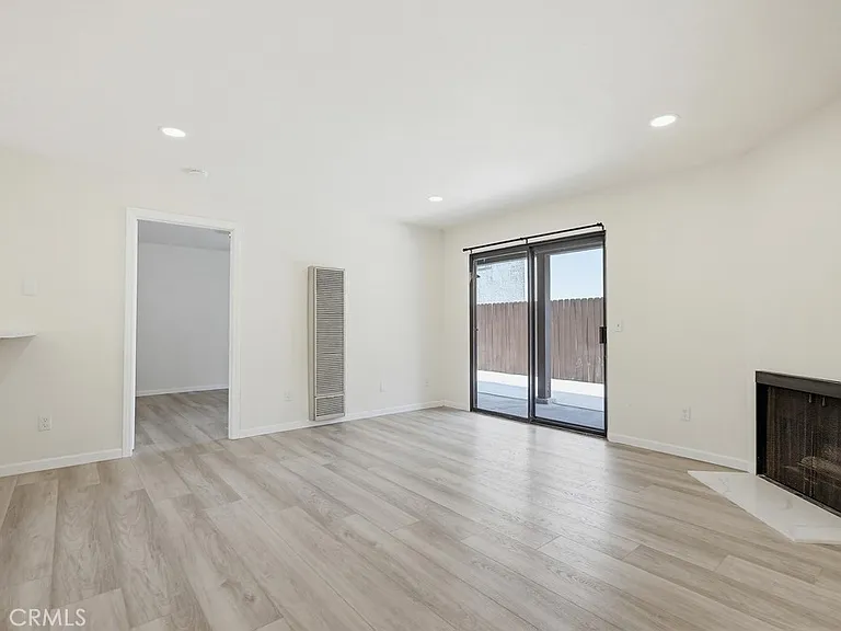 4881 Vista Dr #3 — Photo 8