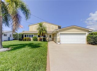524 Crystal Dr, Madeira Beach, FL 33708