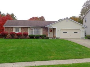 6668 Bristlewood Dr, Youngstown, OH 44512