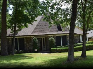 24842 Butterwick Dr, Spring, TX 77389