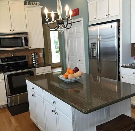 5th image of 16218 Palmettoglen Ct