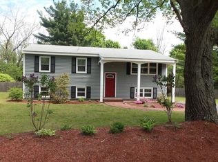 4 Old Summer St, Medway, MA 02053