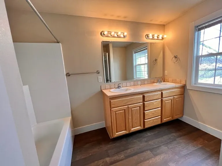 2120 S Dorothy Ave — Photo 23