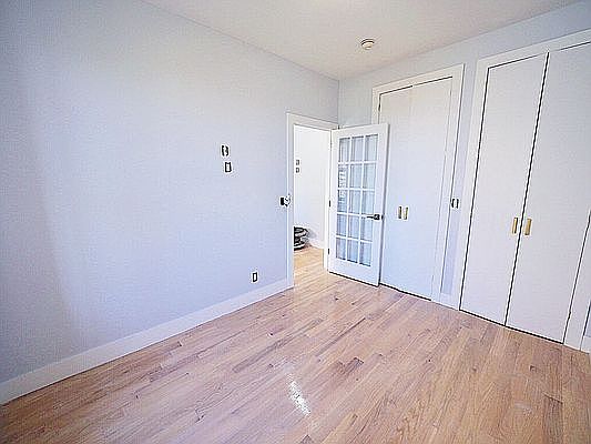 4th image of 31-12 42nd St #5N