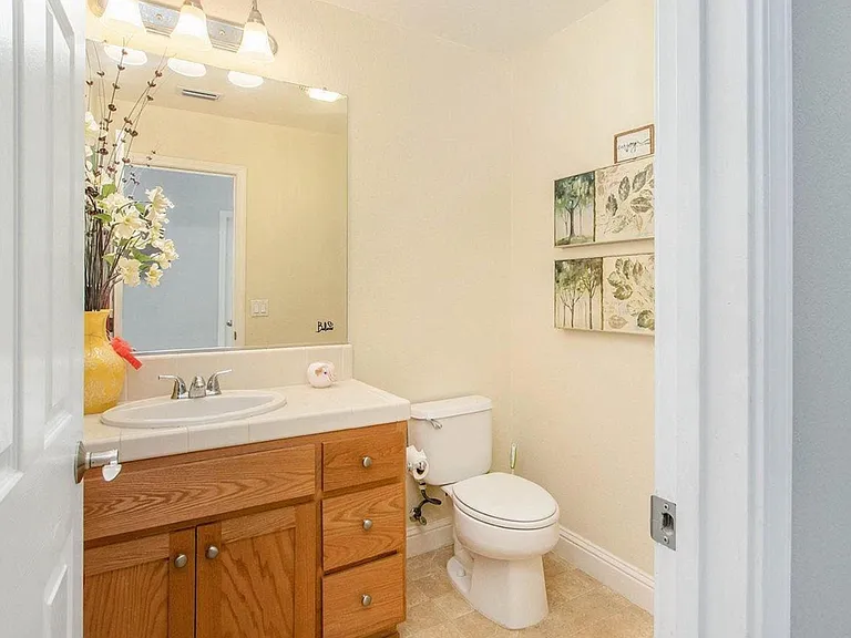 2380 Fernwood Ln — Photo 25