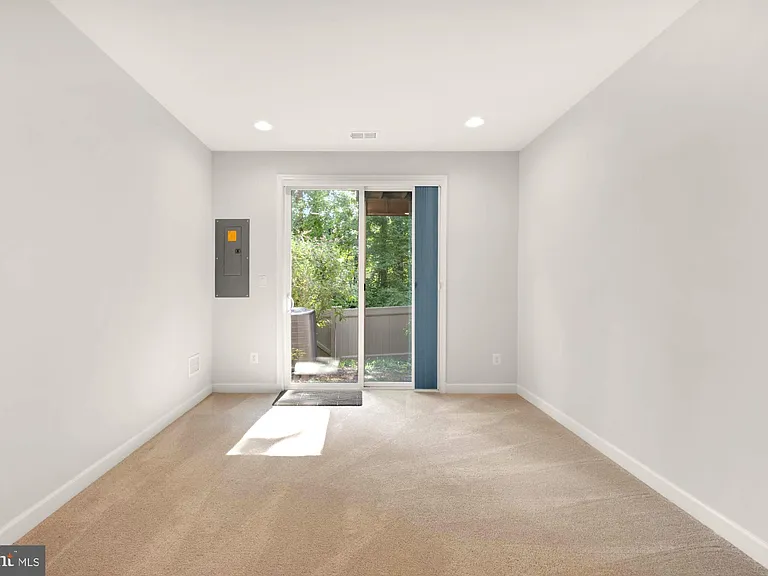 4505 Plateau Dr — Photo 30
