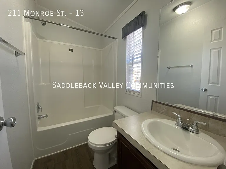 211 Monroe St #13 — Photo 12