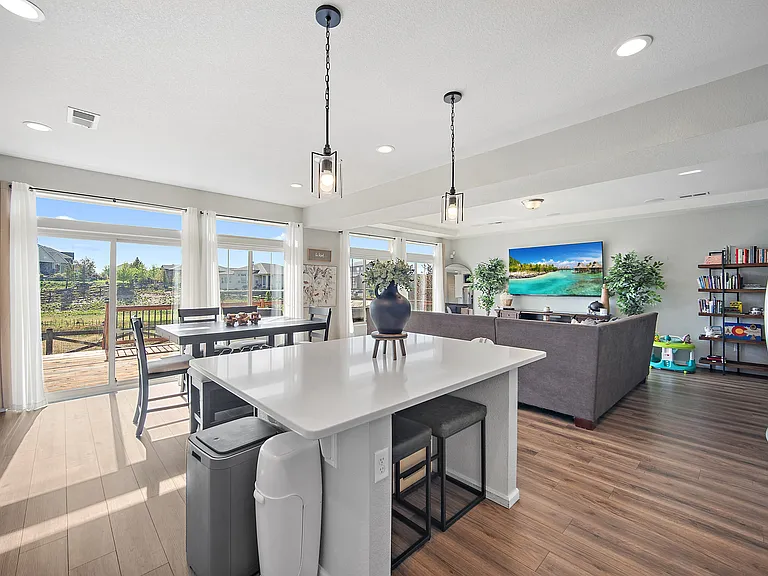 7243 Sedgerock Ln — Photo 13
