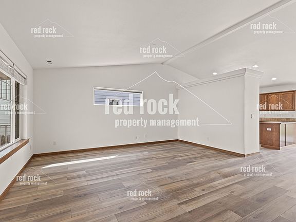 3rd image of 19612 E Nora Ave