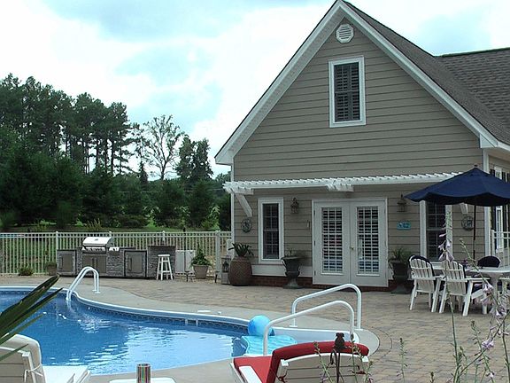 Pool House