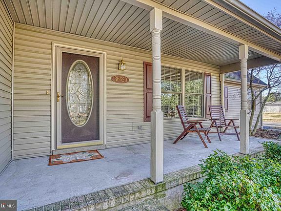 5th image of 36620 Robin Hood Rd