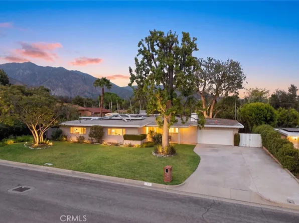 206 Oak Meadow Rd, Sierra Madre, CA 91024