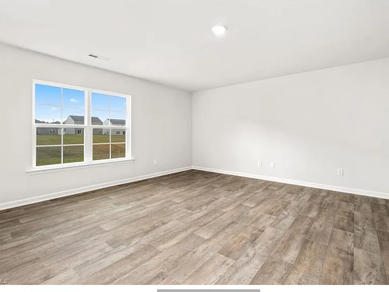 304 Aspen Place Ct — Photo 10