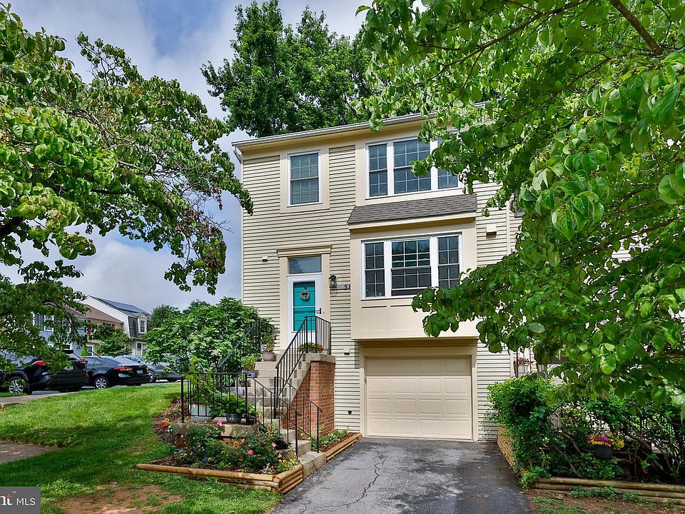 1st image of 50 Cherry Bend Ct