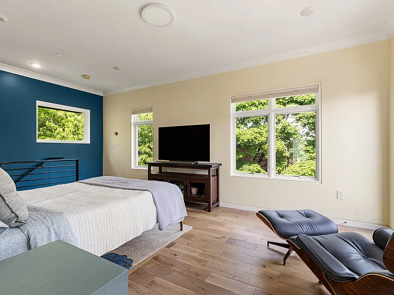 55 Reed St — Photo 15
