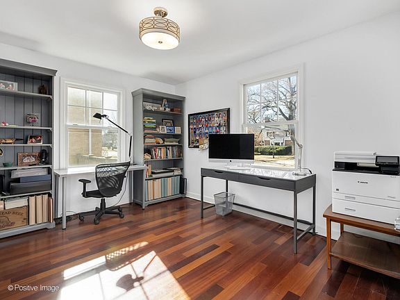 4th image of 4049 Harvey Ave