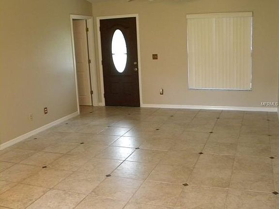 4th image of 1931 Trinity Cir