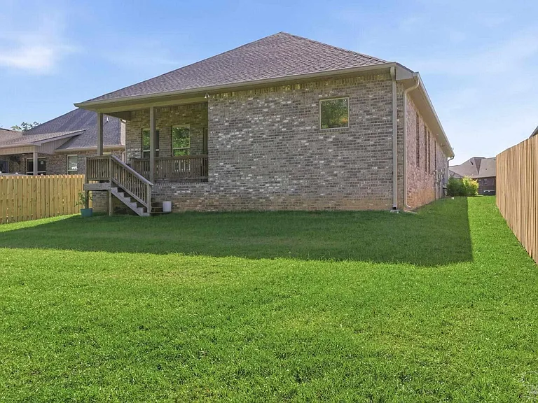 3203 Mountain Laurel Trl — Photo 36