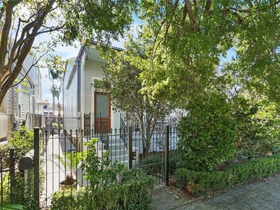 3530 Annunciation St, New Orleans, LA, 70115