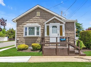 369 Maple Ave, East Meadow, NY 11554