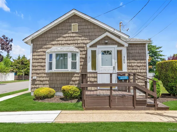 369 Maple Avenue, East Meadow, NY 11554