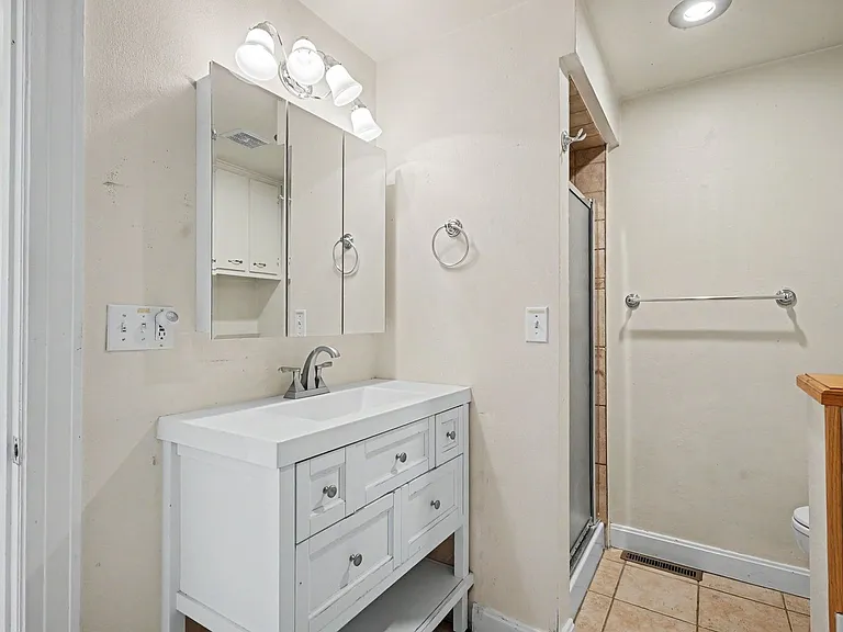 2948 S Cherokee St — Photo 17