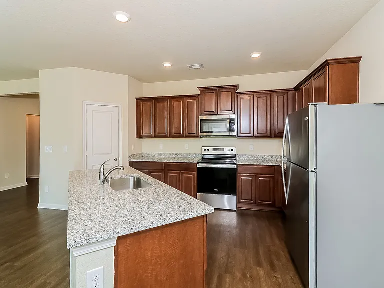 153 Innis Brook Cir — Photo 7