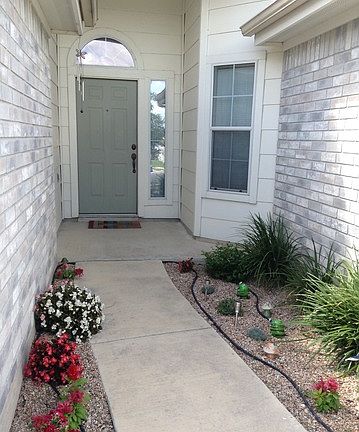 2nd image of 6415 Castle View Dr