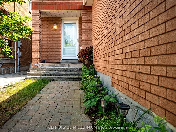 2nd image of 104 Joshua Rd