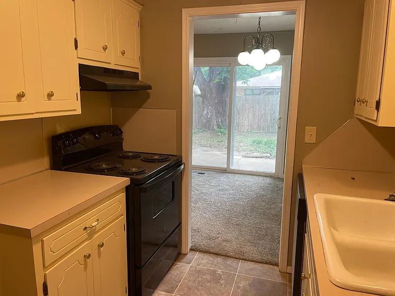 6916 E 71st Pl — Photo 21