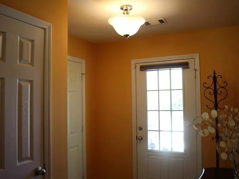 2795 Belleglade Pointe — Photo 3