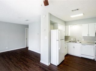 6422 S 1st St, Austin, TX 78745