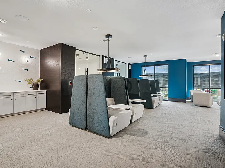 Co-working Lounge