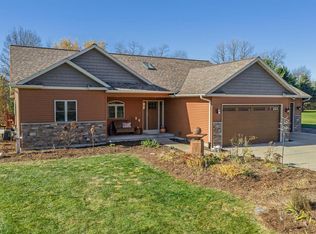 5615 South Granite Lane, Baraboo, WI 53913