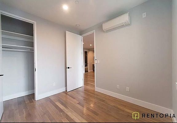 2nd image of 743 Lafayette Ave #4F