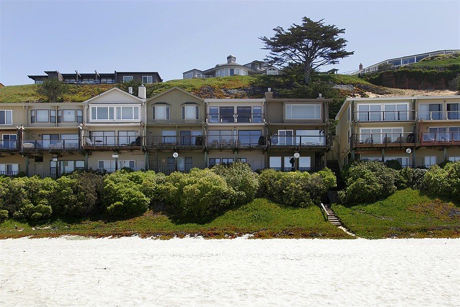 1st image of 376 Oceanview Dr