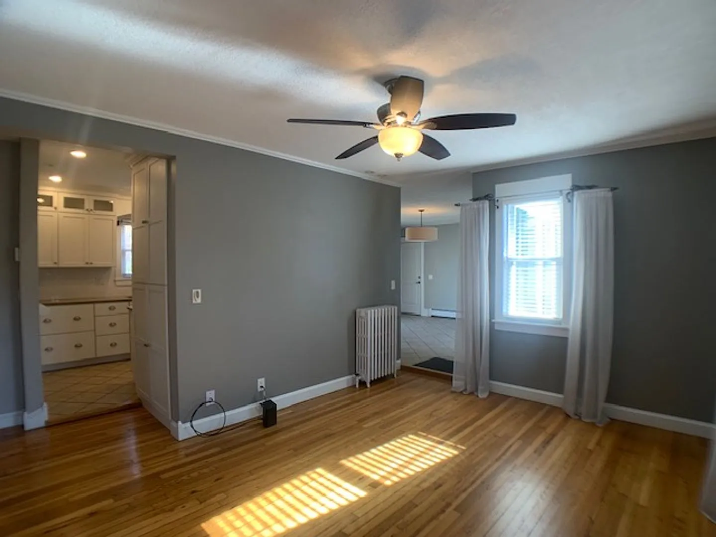 Super cute two-bedroom, two-bath single-family home in St. Louis Park! — Photo 3