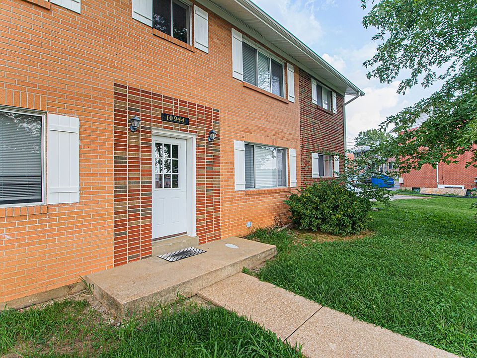1st image of 10944 Warwickhall Dr #4