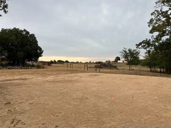 24519 Pickens Rd, Madill, OK 73446
