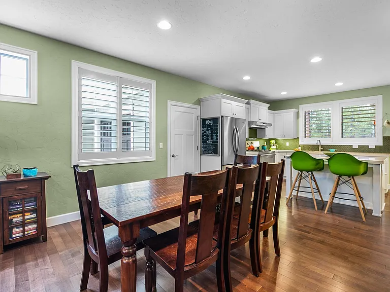 19178 Park Commons Dr — Photo 15