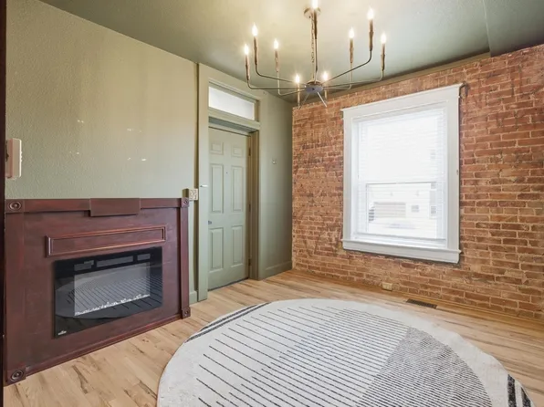 610 N Logan St N #7, Denver, CO 80203