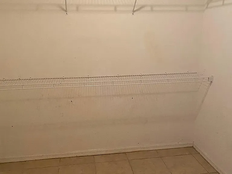 Master bedroom walkin closet