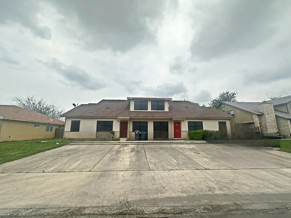 7550 Oak Chase #3