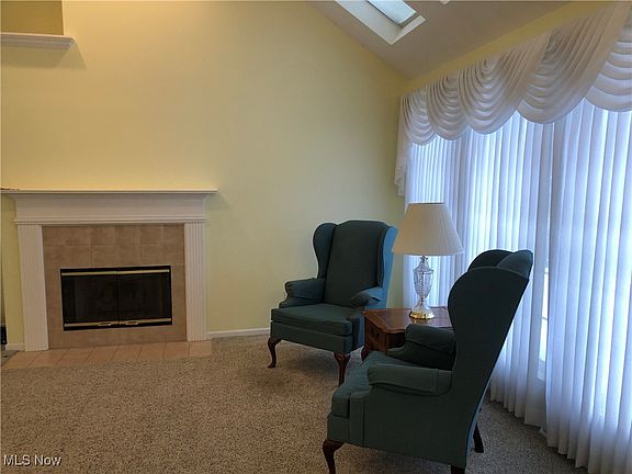 3rd image of 6848 Sutton Pl
