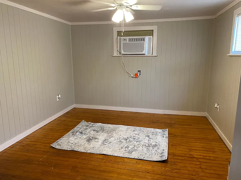 421 Harding St #B — Photo 6