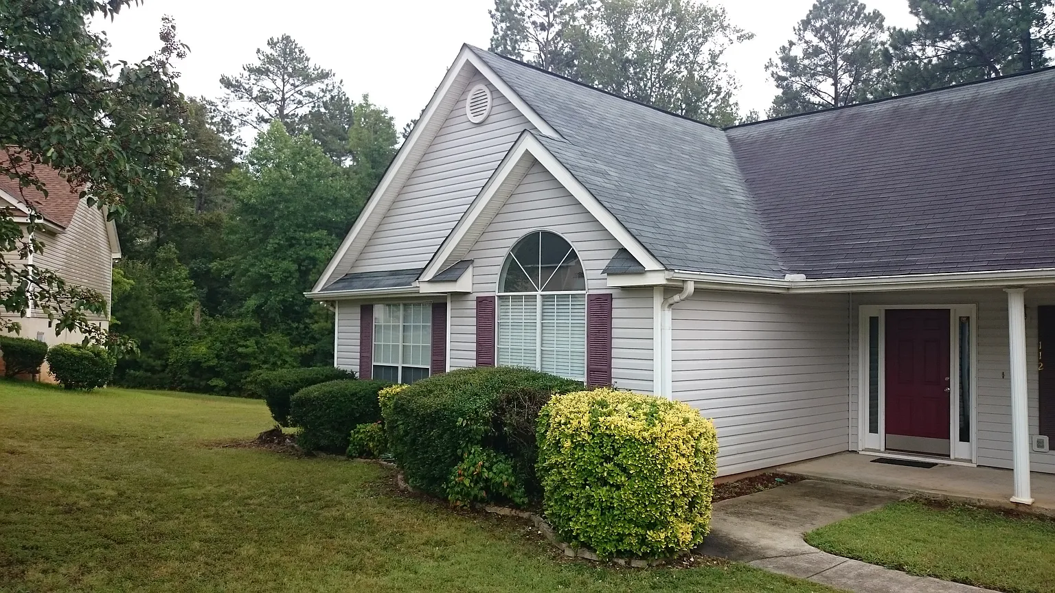 112 Meadow Wood Dr photo 1