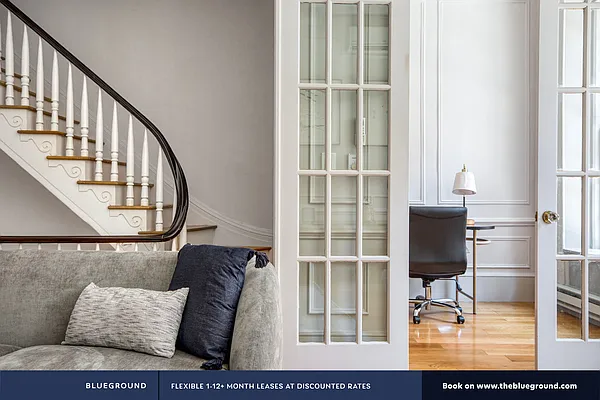 Rented by The Blueground | media 6