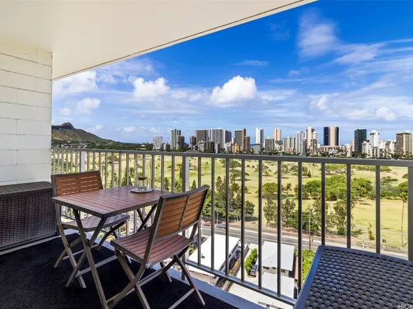 737 Olokele Ave APT 1603, Honolulu, HI 96816